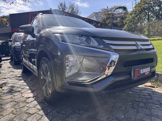 MITSUBISHI ECLIPSE CROSS 1.5 MIVEC TURBO GASOLINA GLS CVT MITSUBISHI ECLIPSE CROSS 1.5 MIVEC TURBO GASOLINA GLS CVT